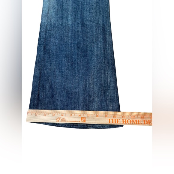 Size 32 womens Rock & Republic jenas, new with no tags. - Picture 4 of 8